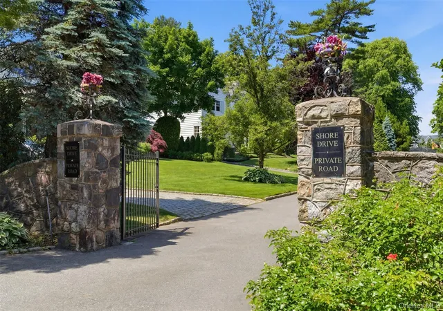 Photo 2 of Sale Pending at 2 Shore Dr, North Hempstead, NY 11030 | MLS# 973772 | Listing updated on 2026-09-19