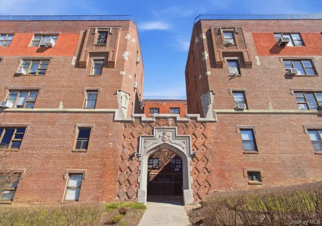 3rd image of 37 Summit Ave #3A, Port Chester, NY 10573 | MLS# 973854