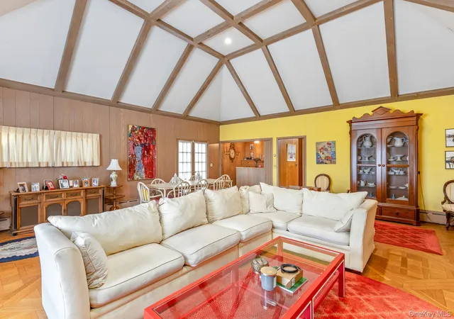Photo 3 of Sale Pending at 43 Halsey Rd, Southampton, NY 11960 | MLS# 973913 | Listing updated on 2026-09-05