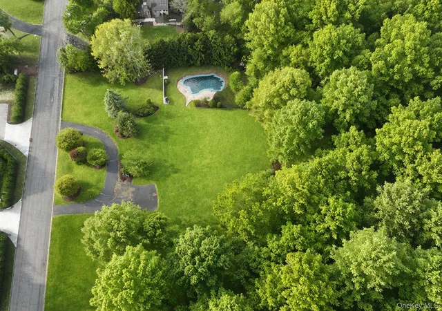 1st image of 17 Briarwood Ln, Suffern, NY 10901 | MLS# 973916