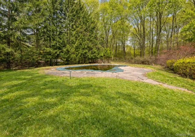 4th image of 17 Briarwood Ln, Suffern, NY 10901 | MLS# 973916