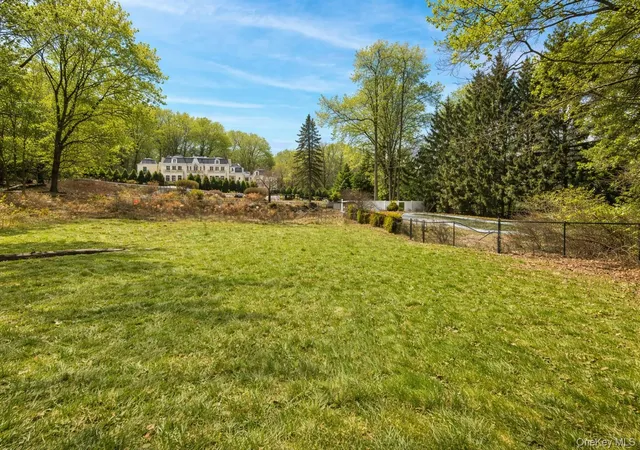 5th image of 17 Briarwood Ln, Suffern, NY 10901 | MLS# 973916