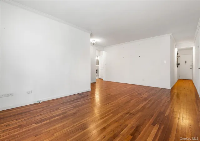 Listing Photo 4 - Condo for sale in building located at 400 W 58th St, New York City, NY 10019 - Unit #5G