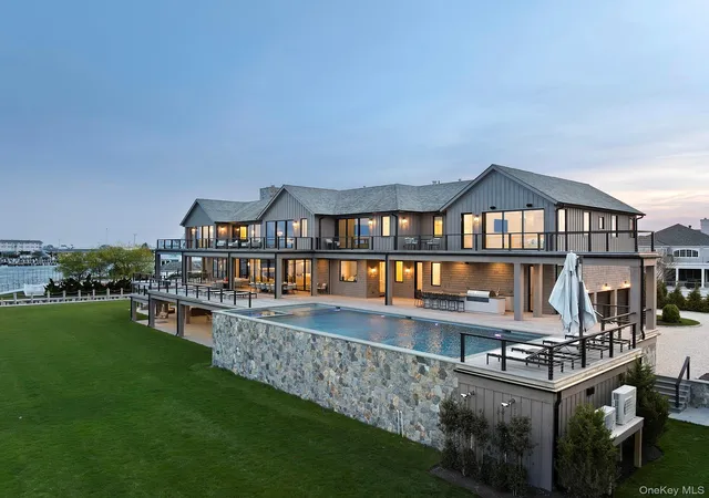 4th image of 34 Westbridge Rd, Westhampton Beach, NY 11978 | MLS# 974018
