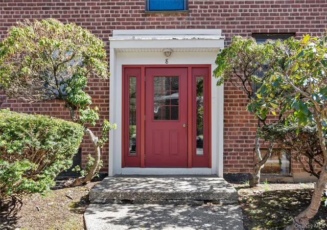 Photo 2 of Sale Pending at 8 Lawrence Dr #C, Greenburgh, NY 10603 | MLS# 974019 | Listing updated on 2026-06-03