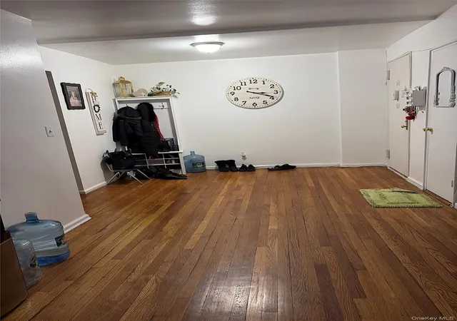 Photo 3 of Condo for sale at 1234 Midland Ave #3E, Yonkers, NY 10708 | MLS# 974039 | Listing updated on 2026-05-09