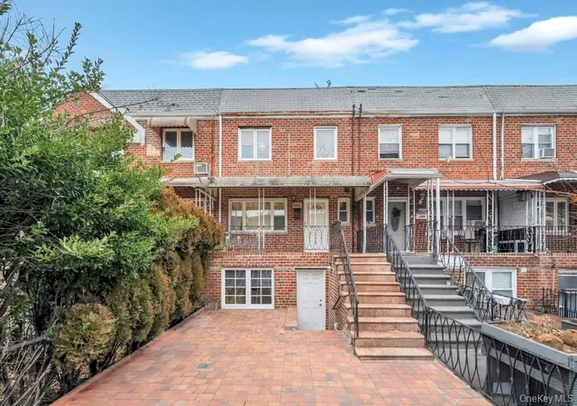 Photo 2 of Single family home for sale at 2033 E 68th Street, New York, NY 11234 | MLS# 974045 | Listing updated on 2026-09-13