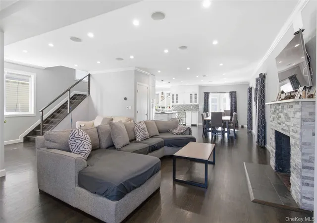 Photo 2 of Single family home for sale at 31-12 Buell St, New York, NY 11369 | MLS# 974083 | Listing updated on 2026-08-29
