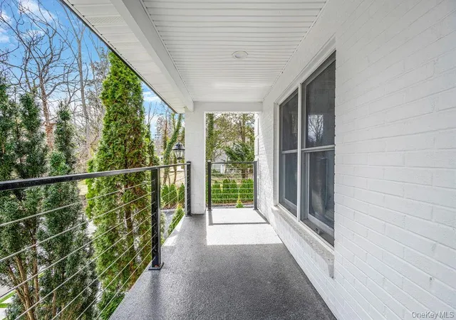 Photo 4 of Sale Pending at 68 Fort Salonga Rd, Northport, NY 11768 | MLS# 974103 | Listing updated on 2026-08-18