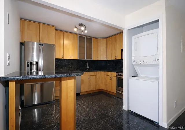5th image of 151-18 79Th St, New York, NY 11414