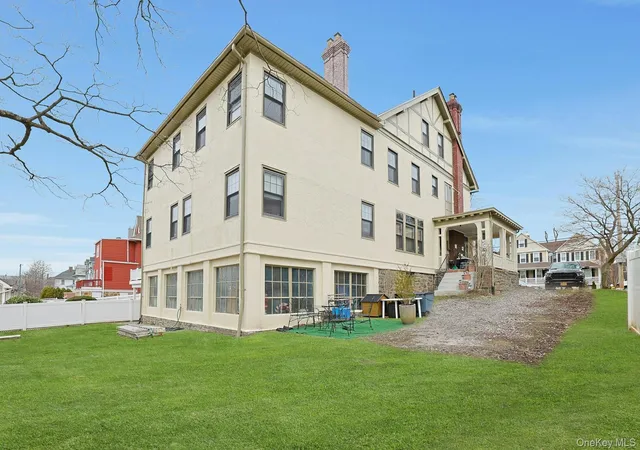 2nd image of 39 Neptune Ave, New Rochelle, NY 10805 | MLS# 974199