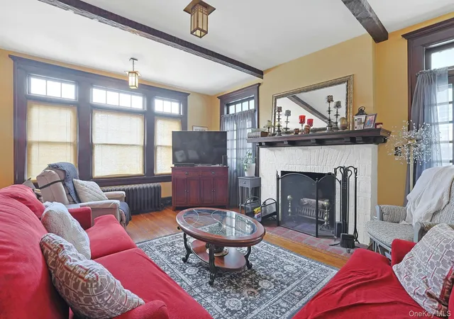 Photo 3 of Sale Pending at 39 Neptune Ave, New Rochelle, NY 10805 | MLS# 974199 | Listing updated on 2026-06-18