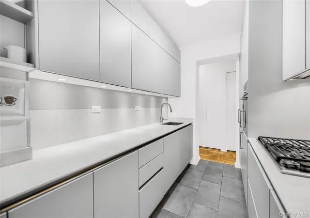 Photo 4 of Sale Pending at 3901 Independence Ave #2L, New York, NY 10463 | MLS# 974236 | Listing updated on 2026-08-06