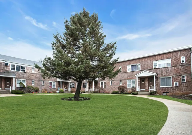 1st image of 198 28 Pompeii Ave #1A, New York, NY 11423 | MLS# 974238
