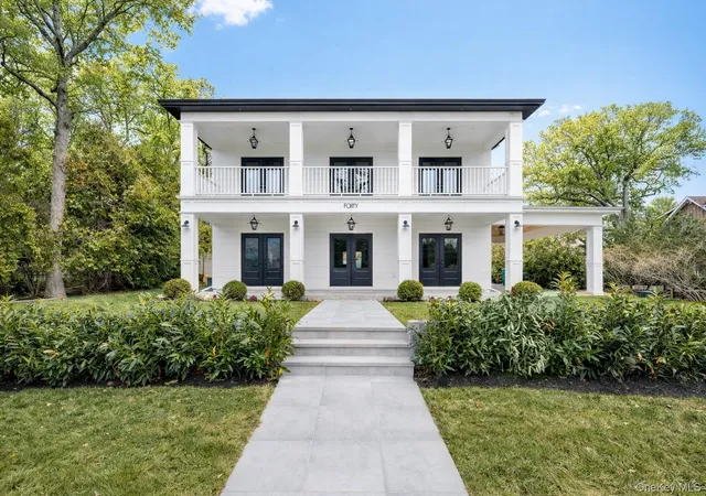 1st image of 40 Waters Edge Rd, Southampton, NY 11968 | MLS# 974288