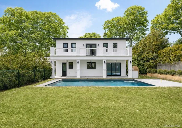 2nd image of 40 Waters Edge Rd, Southampton, NY 11968 | MLS# 974288