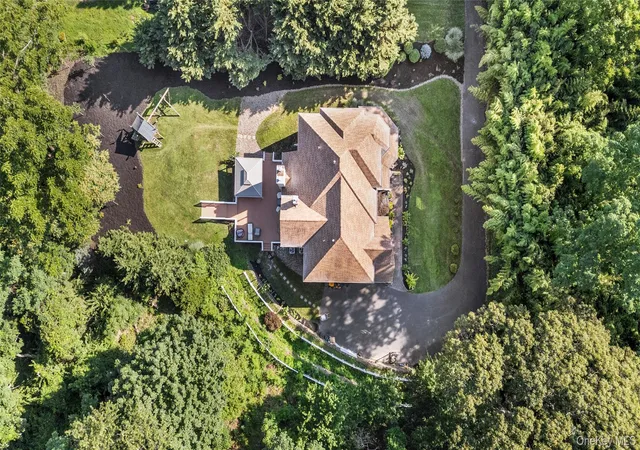 2nd image of 91 Bennetts Rd, East Setauket, NY 11733 | MLS# 974313