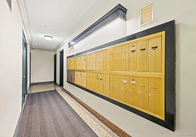 Photo 3 of House for sale at 2105 Wallace Ave #5A, Bronx, NY 10462 | MLS# 974376 | Listing updated on 2026-05-01
