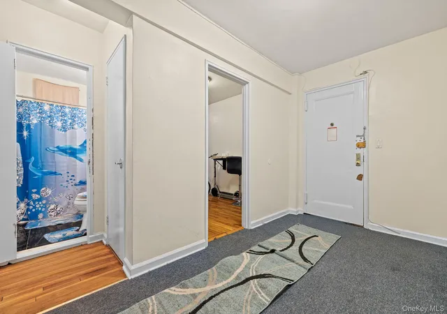 Photo 4 of House for sale at 2105 Wallace Ave #5A, Bronx, NY 10462 | MLS# 974376 | Listing updated on 2026-05-01
