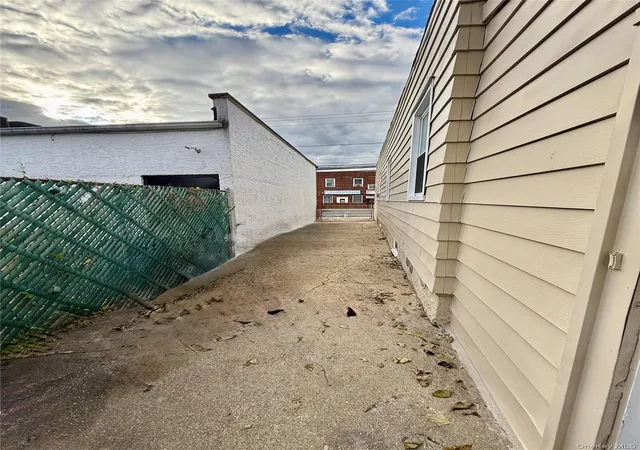 13th image of 103 Meacham Ave, Hempstead, NY 11003 | MLS# 974437