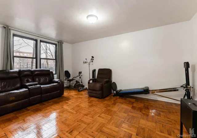 Listing Photo 3 - Condo for sale in Southridge Coop Section4 located at 33-24 Jct Blvd, New York, NY 11372 - Unit #1R