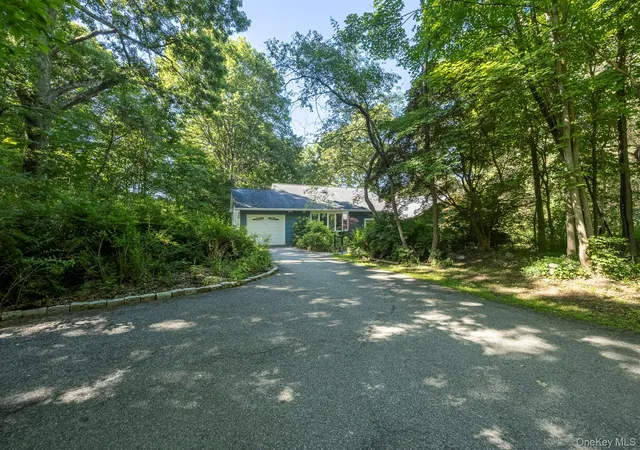 Homes for sale in East Fishkill, NY | 187 Milltown Rd, East Fishkill, NY 12531 | MLS# 974476