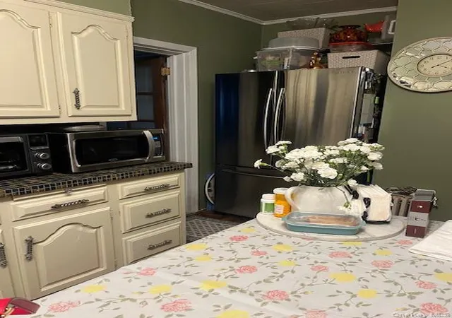 Photo 4 of Sale Pending at 8667 108th Street, Richmond Hill, NY 11418 | MLS# 974489 | Listing updated on 2026-07-19
