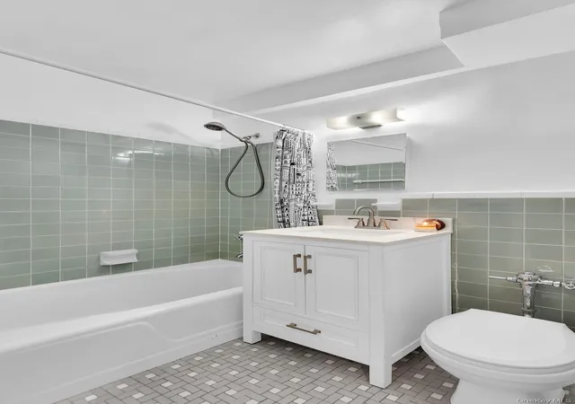 6th image of 2835 Webb Ave #5B, Bronx, NY 10468 | MLS# 974540