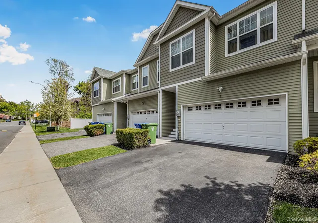 2nd image of 19 Magnolia Park Rd, Middletown, NY 10940 | MLS# 974551