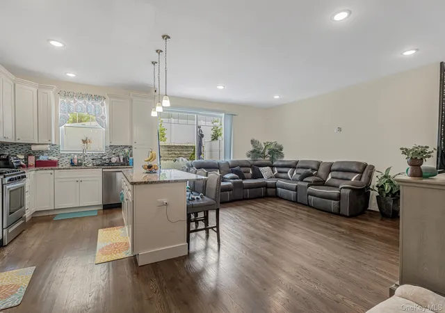4th image of 19 Magnolia Park Rd, Middletown, NY 10940 | MLS# 974551