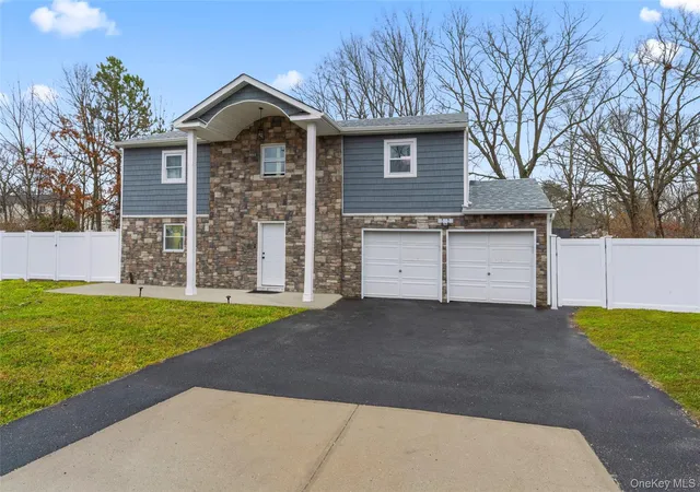 2nd image of 1 Linden St, Coram, NY 11727 | MLS# 974663