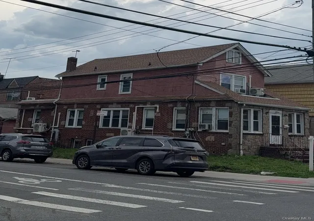 Photo 3 of Sale Pending at 5844 136th Street, New York, NY 11355 | MLS# 974789 | Listing updated on 2026-07-01