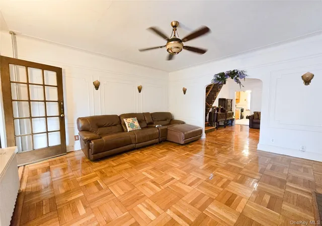 4th image of 14957 21St Ave, New York, NY 11357 | MLS# 974876