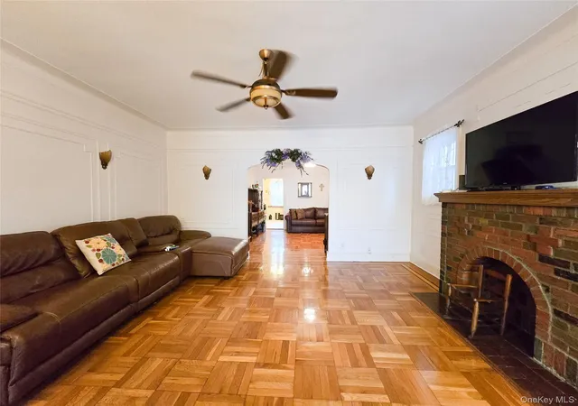 5th image of 14957 21St Ave, New York, NY 11357 | MLS# 974876