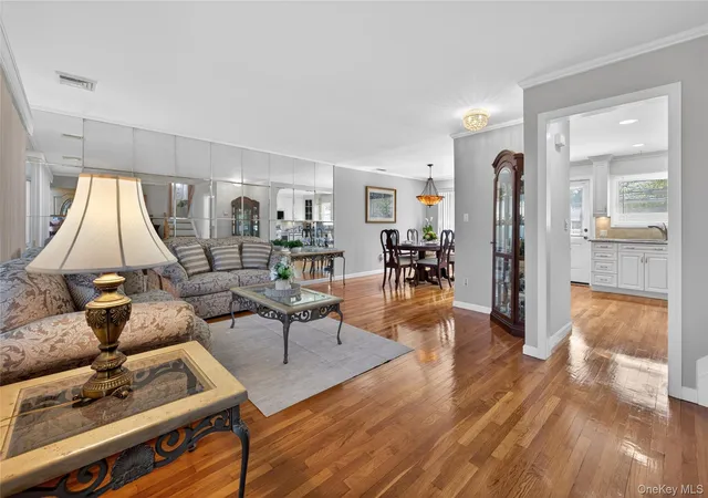 3rd image of 9 Marilyn Blvd, Oyster Bay, NY 11803 | MLS# 974983