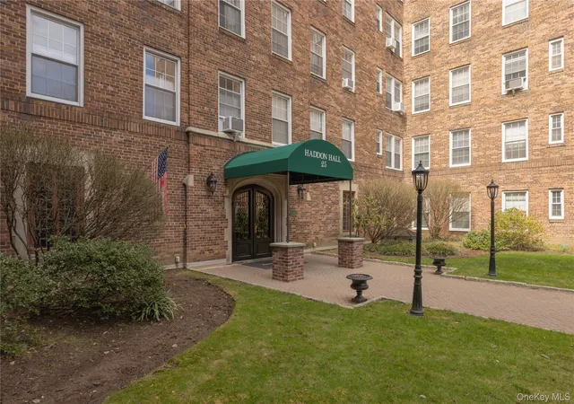 5th image of 25 Parkview Ave #2K, Bronxville, NY 10708 | MLS# 975064