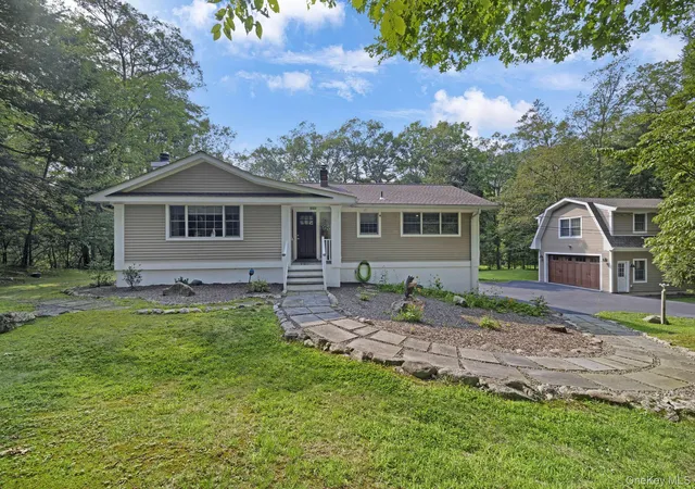 2nd image of 83 Maple Brook Rd, Tuxedo, NY 10987 | MLS# 975069