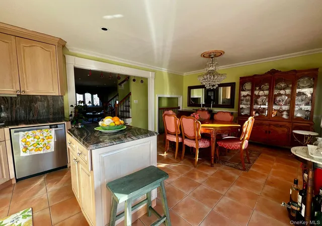 Photo 4 of Sale Pending at 199-18 Cross Is Pkwy, New York, NY 11357 | MLS# 975075 | Listing updated on 2026-07-24