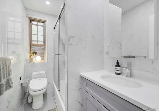 2nd image of 1100 Grand Concourse, New York, NY 10456