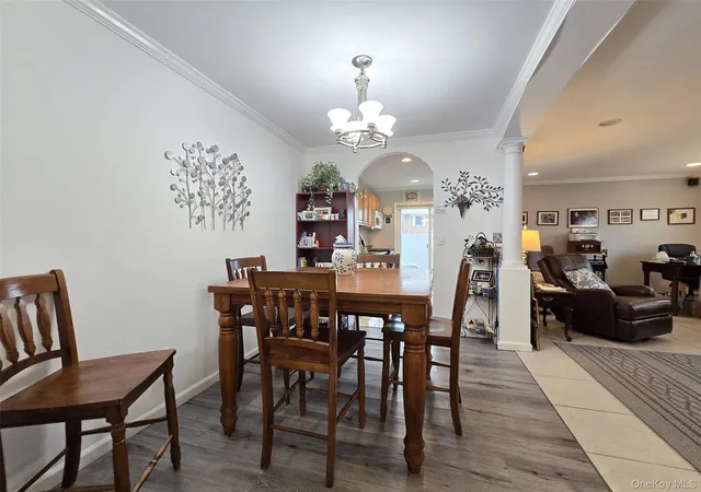 4th image of 460 Old Town Rd #5B, Brookhaven, NY 11772 | MLS# 975157