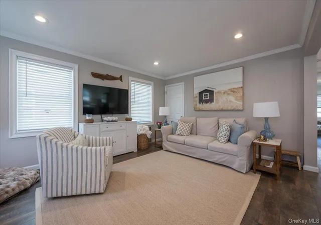 3rd image of 610 Monroe Blvd, Long Beach, NY 11561 | MLS# 975169
