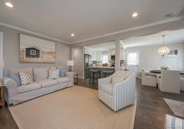 5th image of 610 Monroe Blvd, Long Beach, NY 11561 | MLS# 975169
