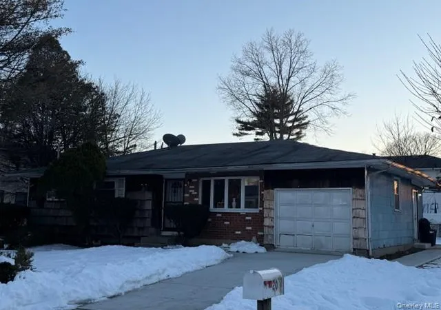 Photo 1 of Single family home for sale at 20 S 31st Street, Babylon, NY 11798 | MLS# 975245 | Listing updated on 2026-08-13