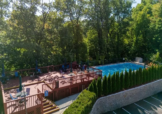 Homes for sale in Scarsdale, NY | 356 Central Park Avenue, Scarsdale, NY 10583 | Houzeo