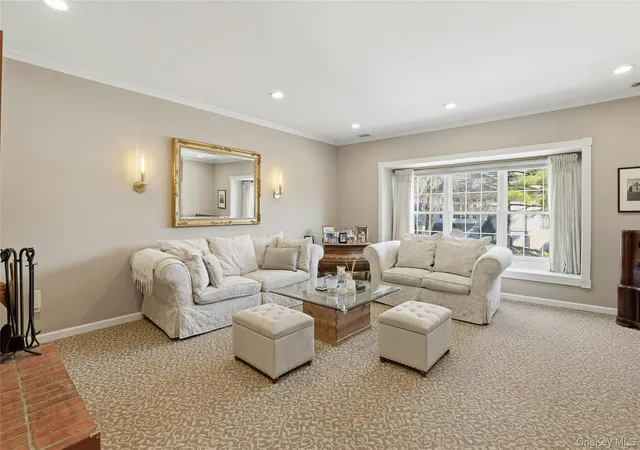 Photo 3 of Sale Pending at 78 Hidden Ridge Dr, Oyster Bay, NY 11791 | MLS# 975253 | Listing updated on 2026-09-19