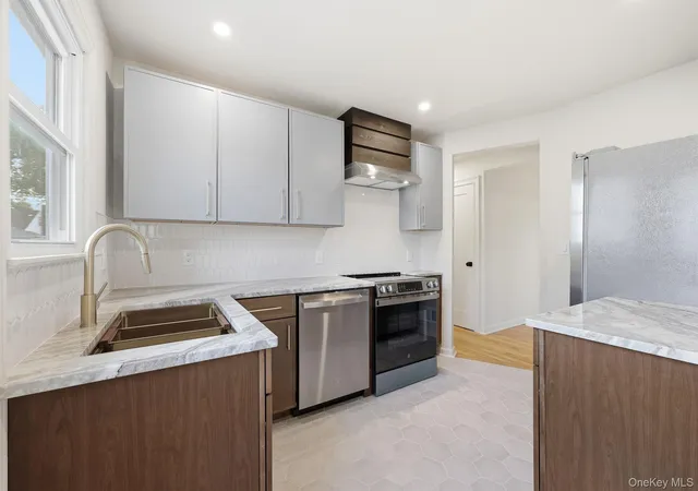 2nd image of 149 Wilkes St, Beacon, NY 12508 | MLS# 975287