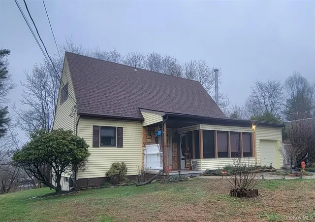 Homes for sale in Goshen, NY | 14 Wedgewood Dr, Goshen, NY 10924 | MLS# 975355