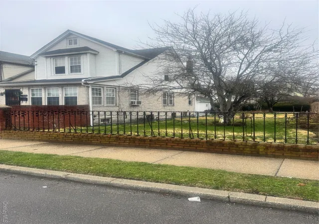 Photo 2 of Single family home for sale at 11731 192nd Street, New York, NY 11412 | MLS# 975397 | Listing updated on 2026-09-19