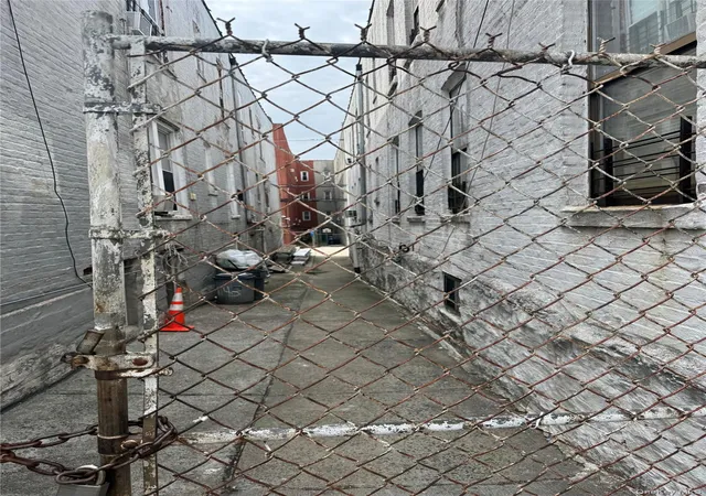 Photo 2 of Sale Pending at 1145 Fteley Ave, Bronx, NY 10472 | MLS# 975445 | Listing updated on 2026-06-05