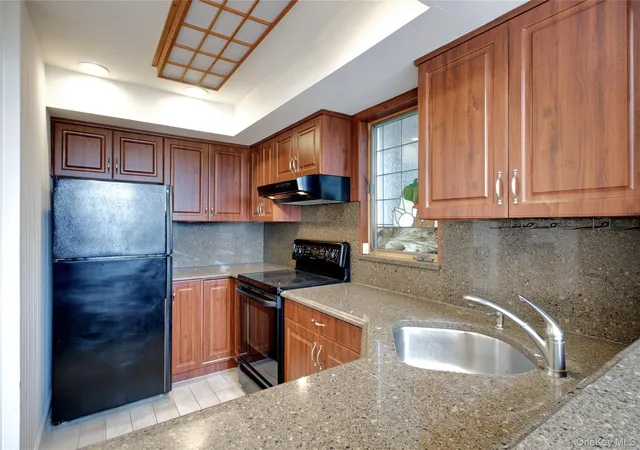 Photo 4 of Sale Pending at 75-02 W Shore Rd #2, North Hempstead, NY 11050 | MLS# 975460 | Listing updated on 2026-08-13